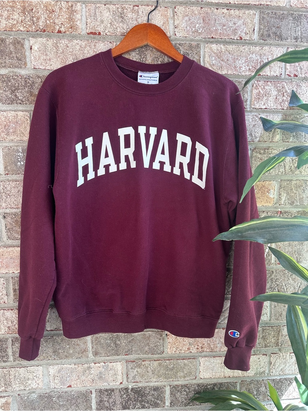Mens collegiate Champion Maroon Harvard Logo Crewneck Sweatshirt medium